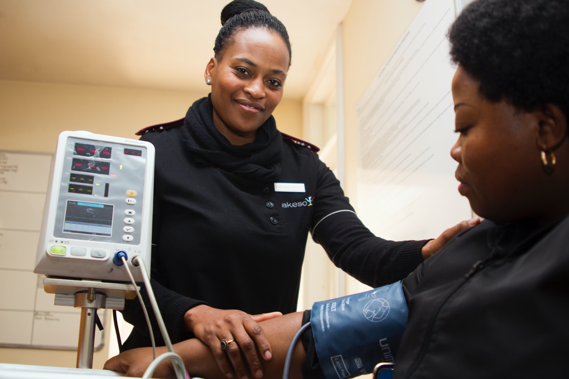 women-blood-pressure-test